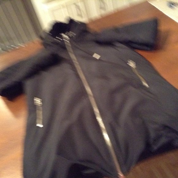 Zara Basic Winter Coat - Picture 2 of 4